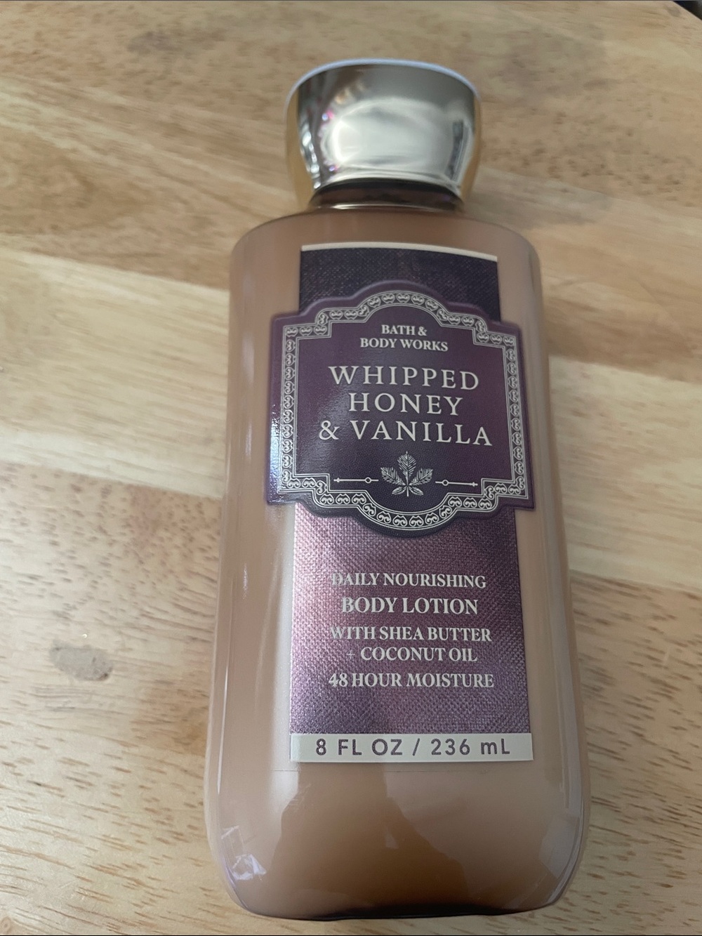 Bath & Body Works Whipped Honey & Vanilla Body Lotion - Cream and Purple